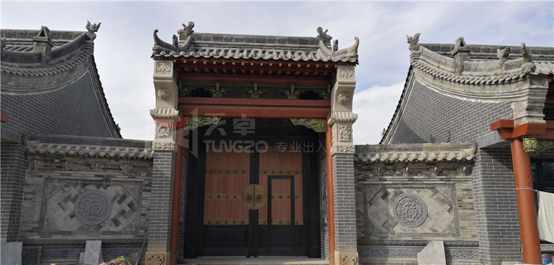 榆林農村自建房庭院銅門，中式磚混仿古別墅
